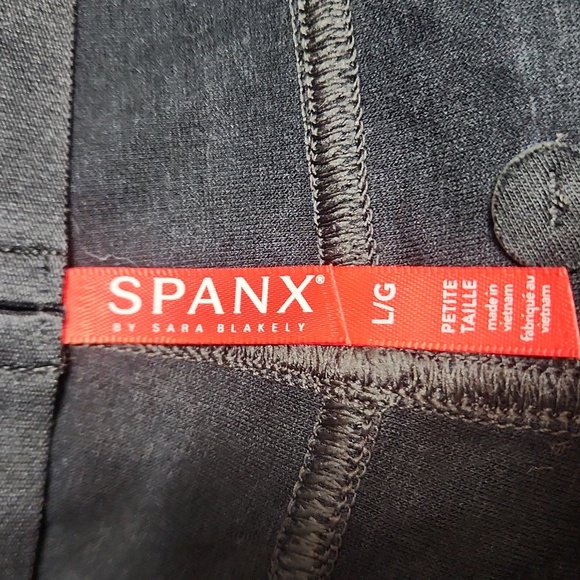 Spanx Leather Like Ankle Skinny Pants - Picture 6 of 9